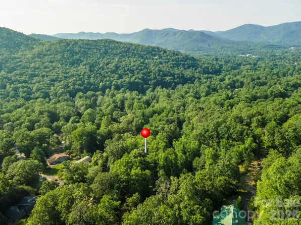 Mecklenburg Cir, Montreat, NC 28757