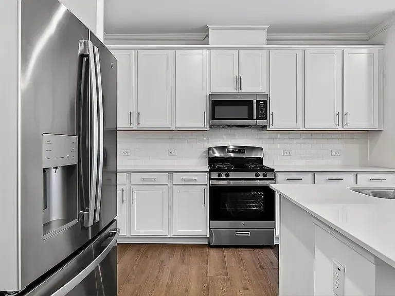 2934 Hickory Field Dr — Photo 17