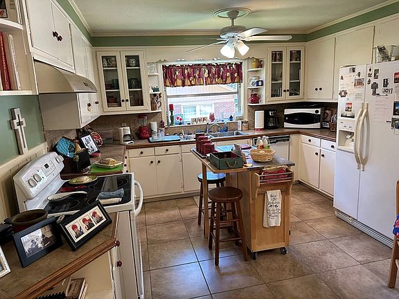 4th image of 444 McNair Ave