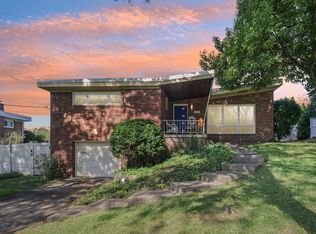 1230 Northwestern Dr, Monroeville, PA 15146