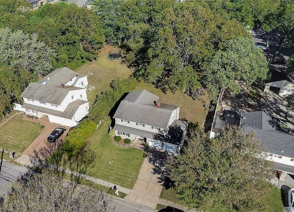 1st image of 95 Selden Blvd
