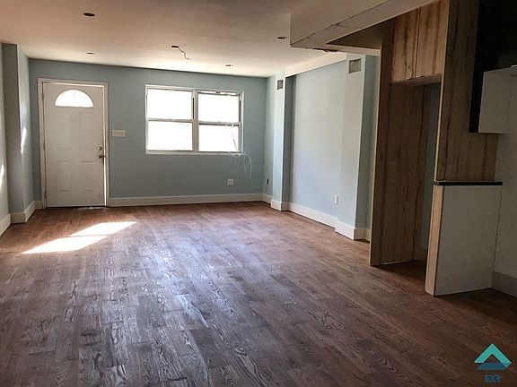 3rd image of 1197 Greene Ave #1RKA