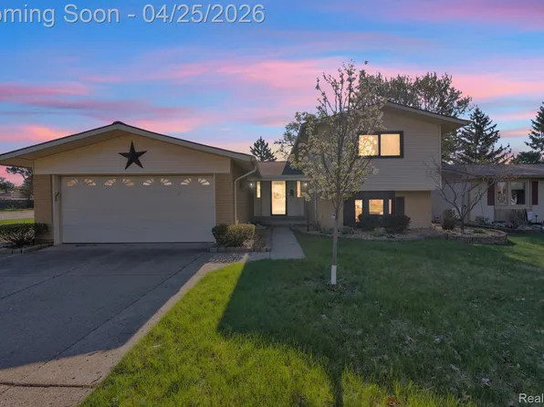 9498 Bassett St, Livonia, MI 48150