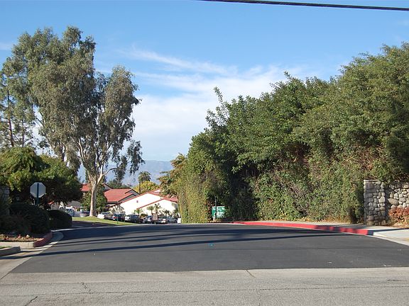 2nd image of 609 E Palm Ave