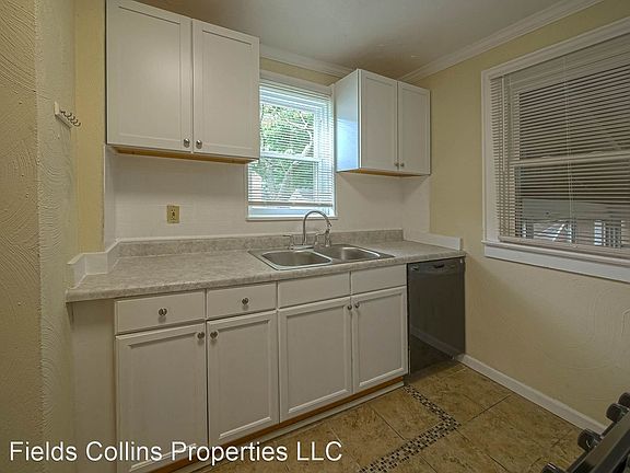 5th image of 801 Kennebec Ave