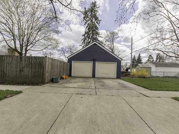 4th image of 407 S Elmwood Dr