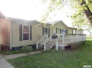 520 N Yates St, Mason City, IL 62664