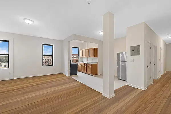 Rented by REAL New York | media 22