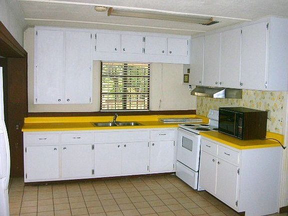 Big kitchen