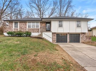 17813 E 26th St S, Independence, MO 64057