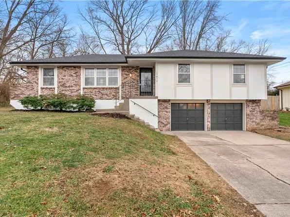 17813 E 26th St S, Independence, MO 64057