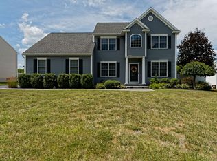 51 Sandy Ln, Selkirk, NY 12158