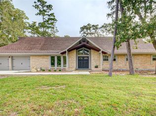 103 Diamond Ln, Friendswood, TX 77546