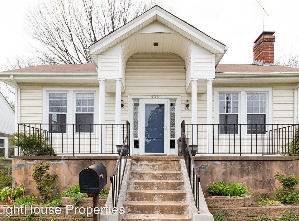 1st image of 404 Westover Blvd