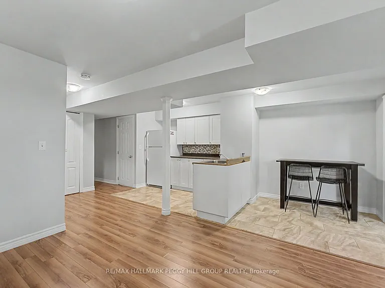 175 Stanley St #59 — Photo 5