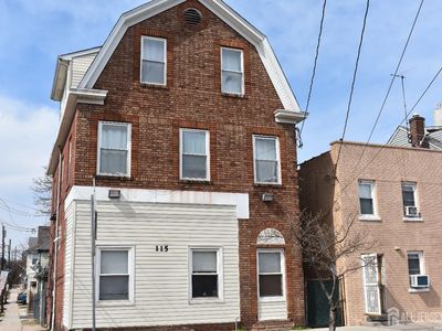 115 Remsen Ave, New Brunswick, NJ, 08901