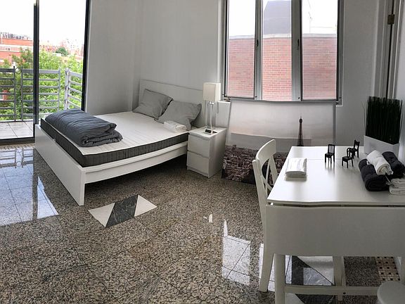 2nd image of 133-20 Avery Ave Penthouse 2