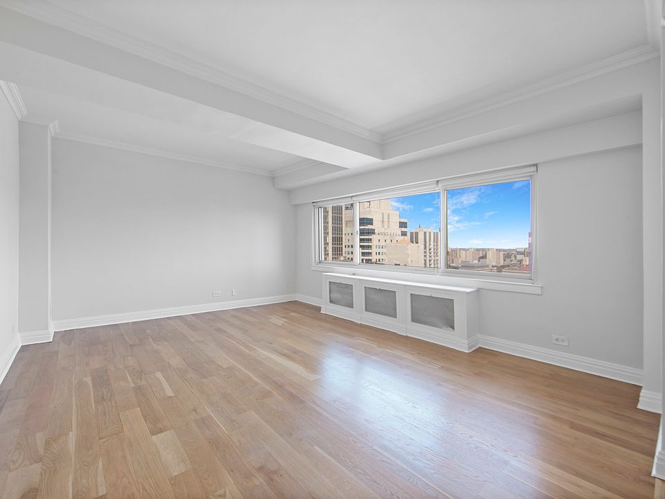 1st image of 360 E 65th St APT 21C