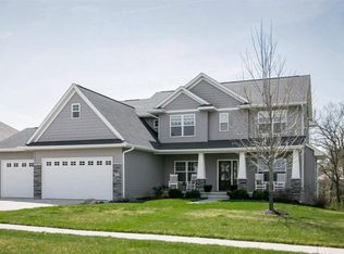 2343 Dempster Dr, Coralville, IA 52241