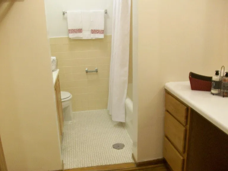 Dearborn North — Photo 15