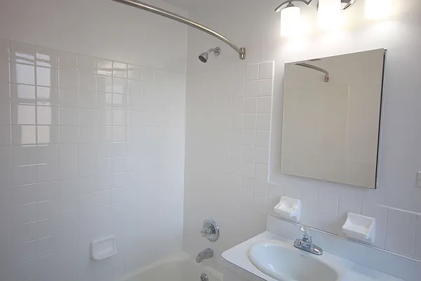 Rented by Compass | media 17