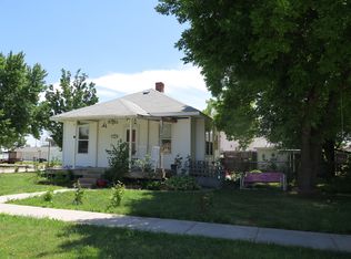 721 17th St, Gothenburg, NE 69138