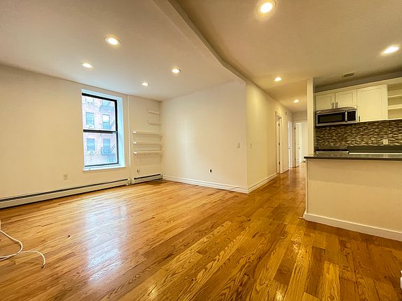 4th image of 2259 Adam C Powell Blvd #2E