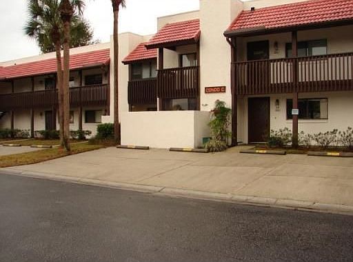 1st image of 3104 Village Ct
