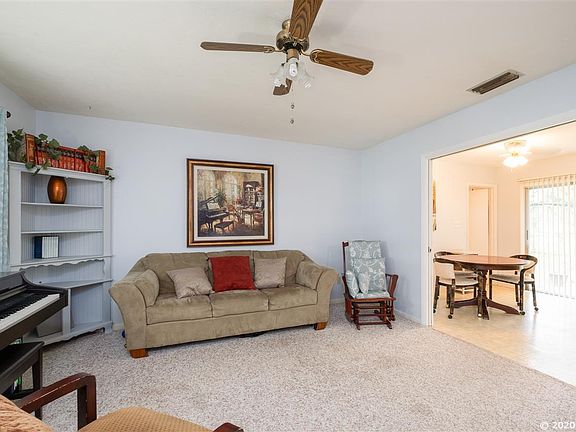 2nd image of 4928 NW 29th St