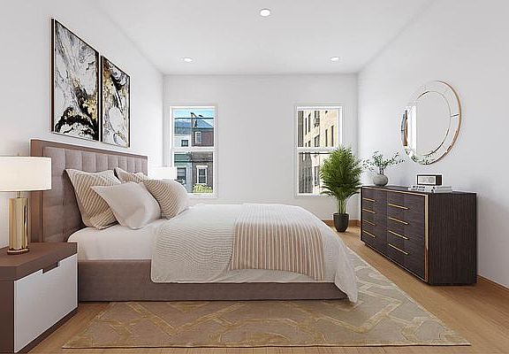 4th image of 326 W 76th St