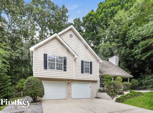 5835 Shadewater Dr, Cumming, GA 30041