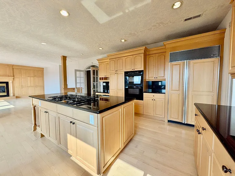 3014 NW Chapin Dr — Photo 13