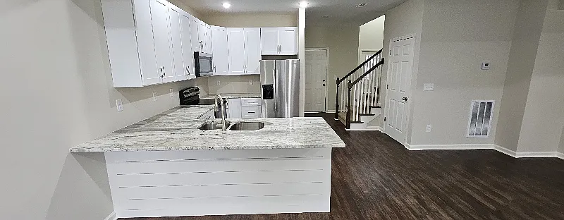 3 bed, 2.5 bath, $1,850 — Photo 4