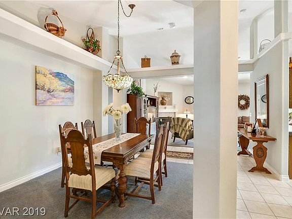 3rd image of 5141 Burr Oak Dr