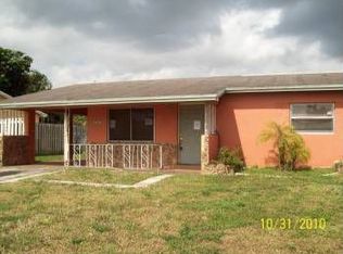 6761 Hope St, Hollywood, FL 33024