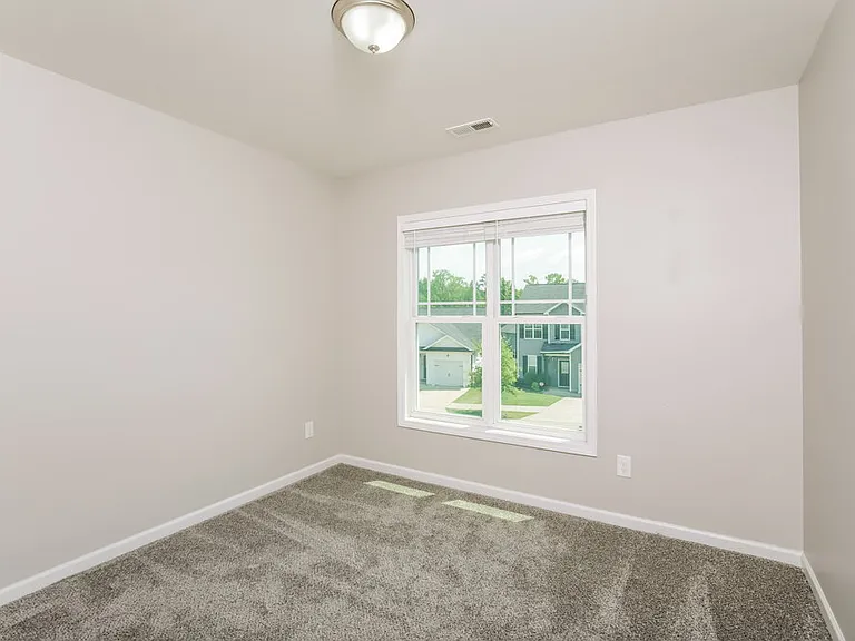 377 Crawford Pkwy — Photo 15