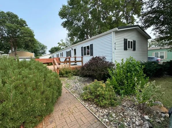 418 S Lincoln Ave, Pierre, SD 57501