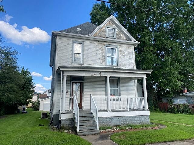 1st image of 208 Parriott Avenue