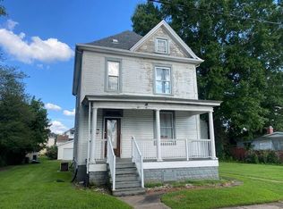 208 Parriott Ave, Moundsville, WV 26041