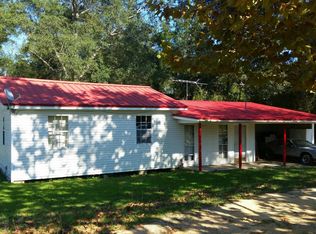 111 Old Highway 15 S, Ellisville, MS 39437