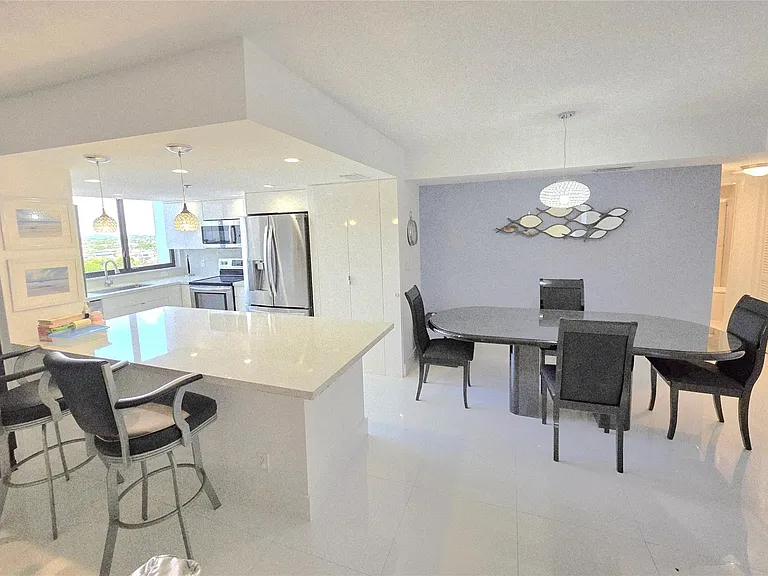 1631 S Ocean Blvd #1006 — Photo 9