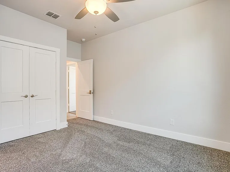 2944 Forest Park Blvd #FP-2028 — Photo 21
