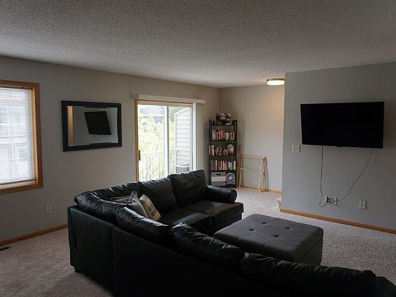 4th image of 1579 County Road D E