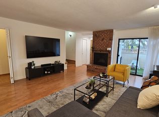 19451 Sherman Way Unit 509, Reseda, CA 91335