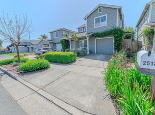 2513 Silver Spur Dr, Santa Rosa, CA 95407