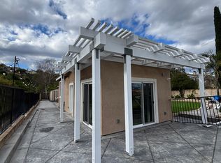 24098 1/2 Via Vis, Valencia, CA 91354