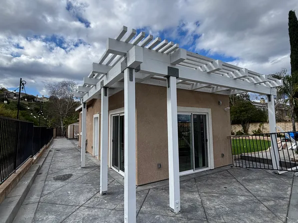 24098 1/2 Via Vis, Valencia, CA 91354