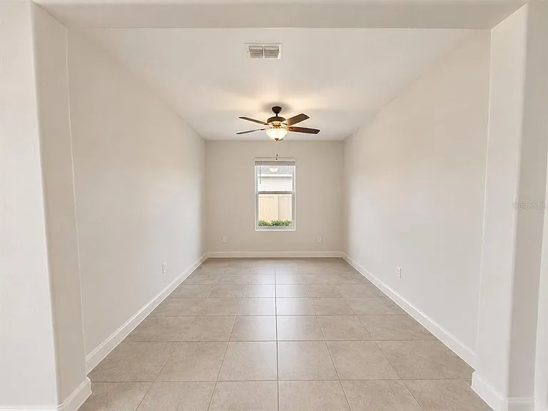 5462 Grays Harbor Ct — Photo 4