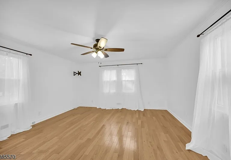 3 Country Club Rd — Photo 16