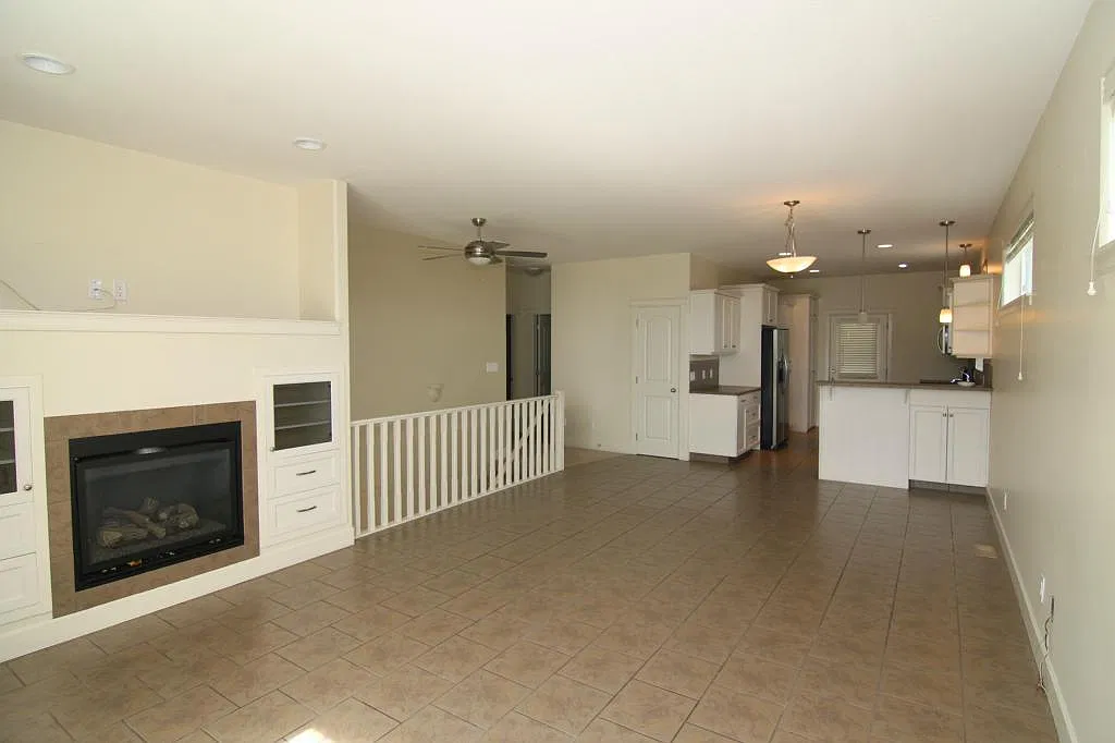 3 bed, $2,550 — Photo 3